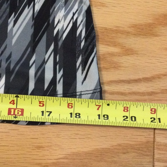 FINAL S Xersion gray print racerback tank - Picture 11 of 15